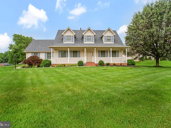 2302 Watertrumpet Ct, Waldorf, MD 20603