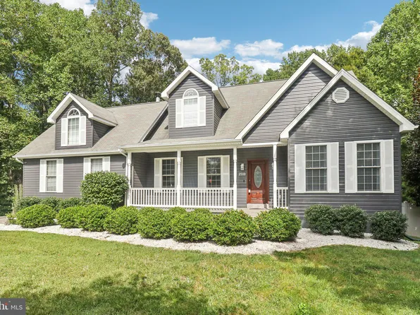 2510 Chinquapin Ridge Ct, Prince Frederick, MD 20678