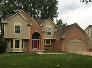 5806 Three Ponds Ct, West Bloomfield, MI