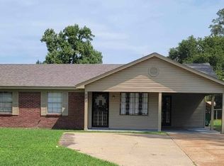 222 Pickett Rd, Memphis, TN 38109