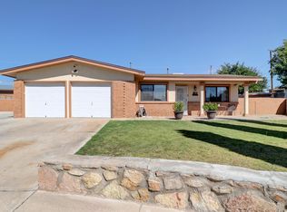 1814 Beverly Pl, Las Cruces, NM 88001