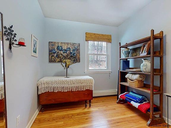 5th image of 26 Birch St