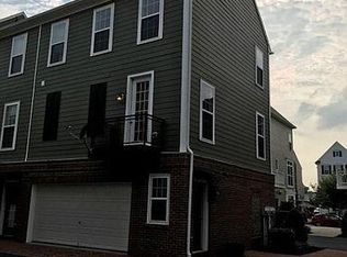 129 Rutledge Aly, Mechanicsburg, PA 17050