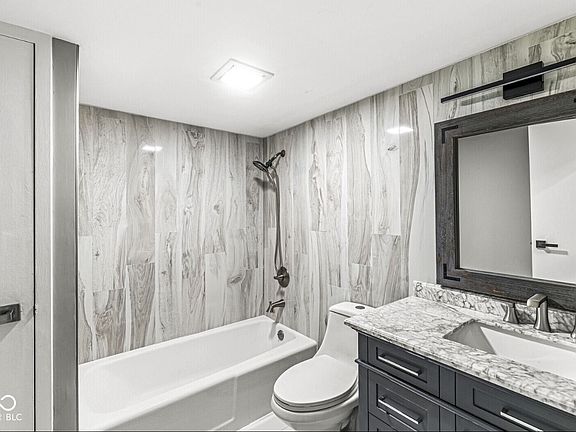 5th image of 4000 N Meridian St APT 7G