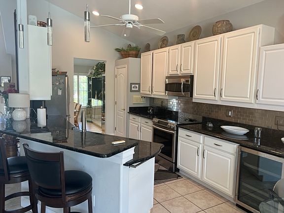 4th image of 23880 Creek Branch Ln #1