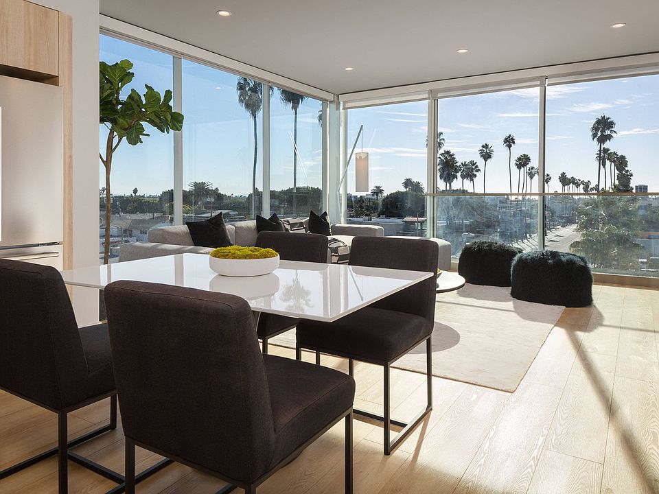 Light-Filled Kitchen & Living Room In C Floor-Plan