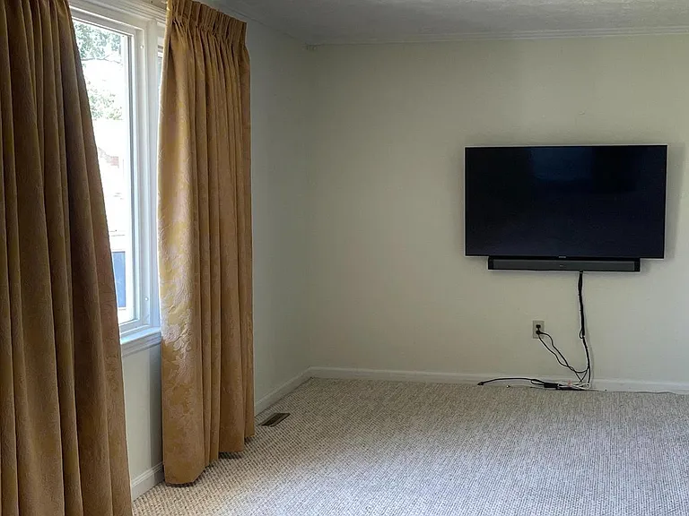 175 Blackwell Rd — Photo 10