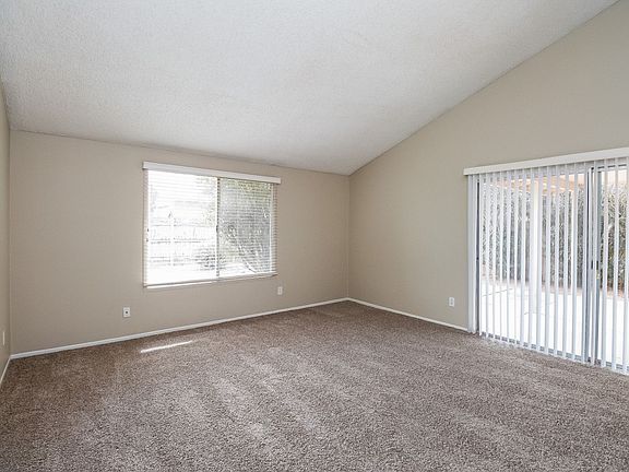 3rd image of 4119 E Burgess Ln