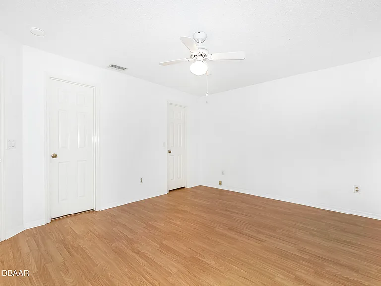 145 Riverwalk Ct — Photo 20