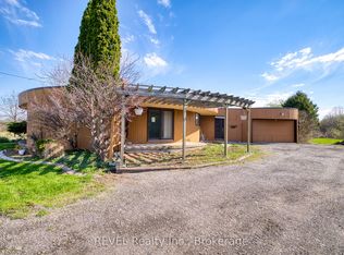 9572 Sodom Rd, Niagara Falls, ON L2G 0S7