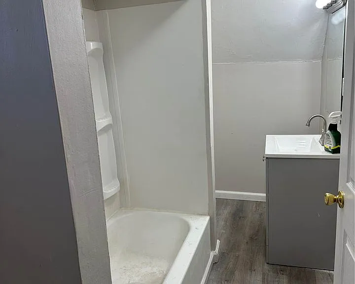 478 N Pennsylvania Ave #3 — Photo 5
