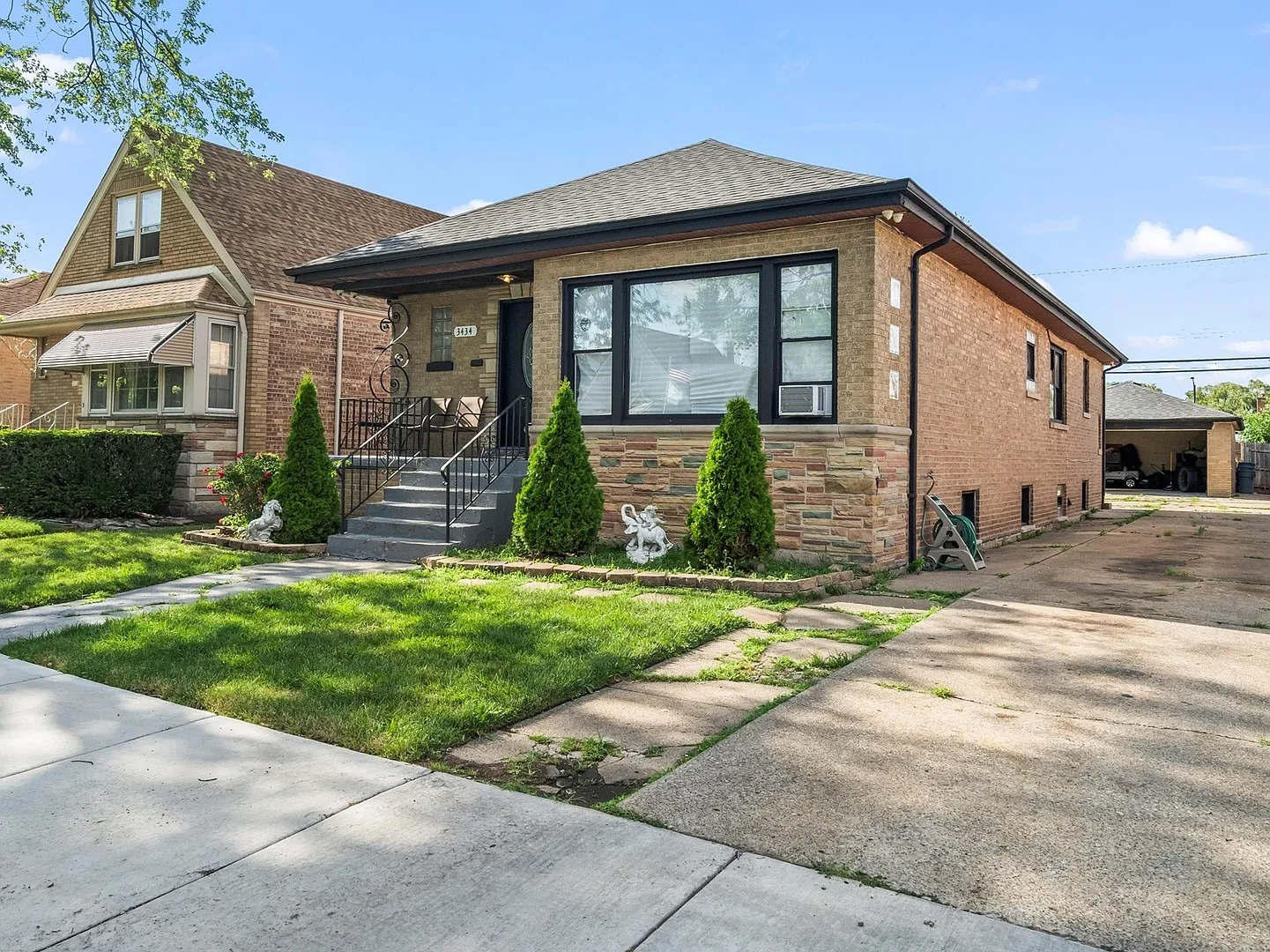 3434 W 71st Pl photo 1