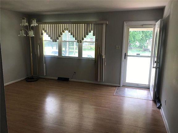 5th image of 5858 E 20th St