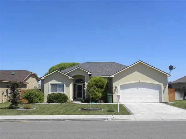 1400 S 45th Ave, West Richland, WA 99353