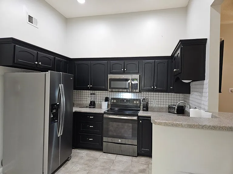 5800 Tayside Cv — Photo 1