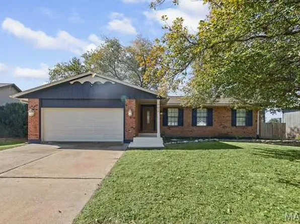 661 Marian Dr, Dupo, IL 62239