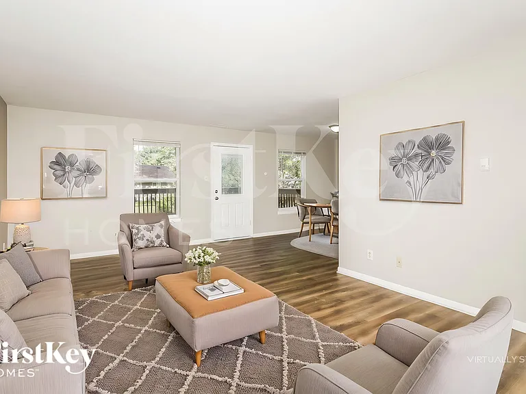 16773 Lowell Dr — Photo 3