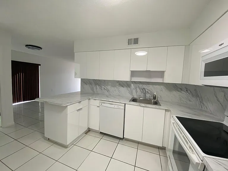 7510 SW 153rd Pl #102-8 — Photo 9