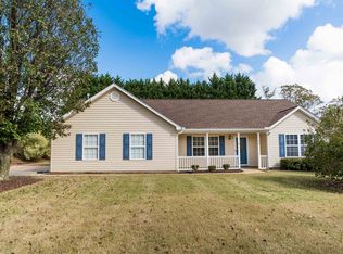 335 Shadowfield Acres Dr, Duncan, SC 29334