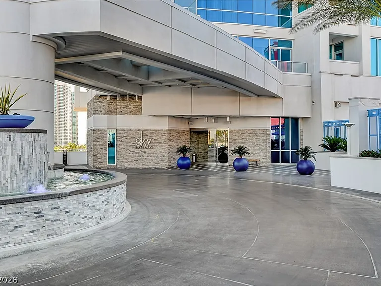 2700 Las Vegas Blvd S #1707 — Photo 41