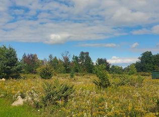 7 Orchard Rd, Egg Harbor, WI 54209