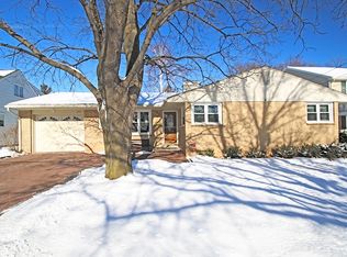1244 Kellogg St, Green Bay, WI 54303