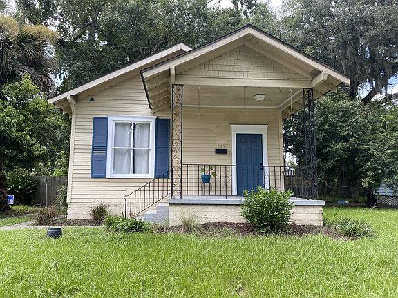 2nd image of 219 Screven Ave