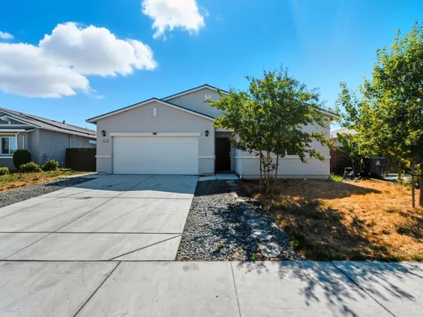 4854 E Goshawk Ct, Stockton, CA 95215