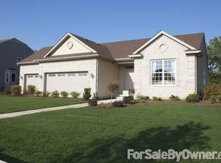 10613 Hunt Club Rd, Richmond, IL 60071