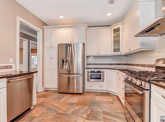4th image of 45 Cherrywood Ct #4003