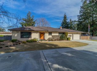 7818 N Leonard Ave, Clovis, CA