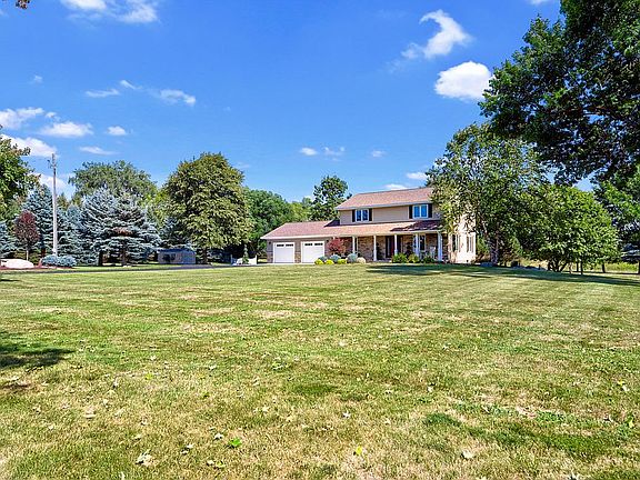 3rd image of 18505 Cannon City Blvd
