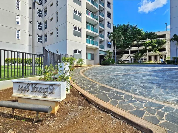 1448 Young St APT 1106, Honolulu, HI 96814