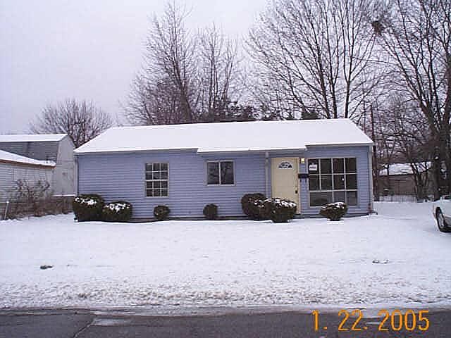 1st image of 3908 N Arquette Dr