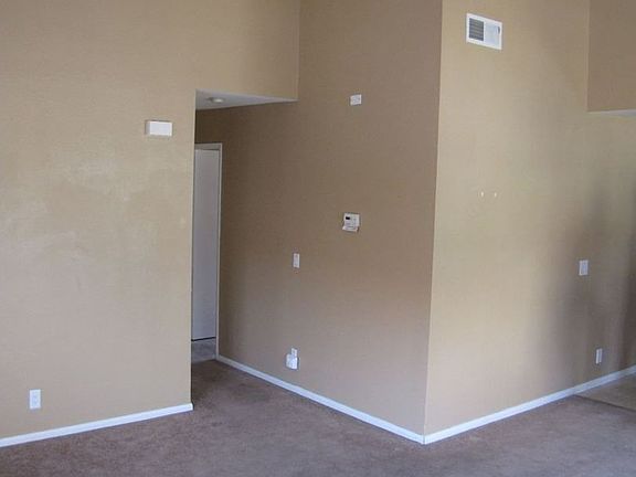 5th image of 729 S Knott Ave APT 226
