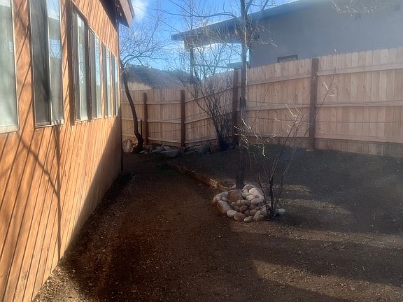 4th image of 1223 Florida Rd