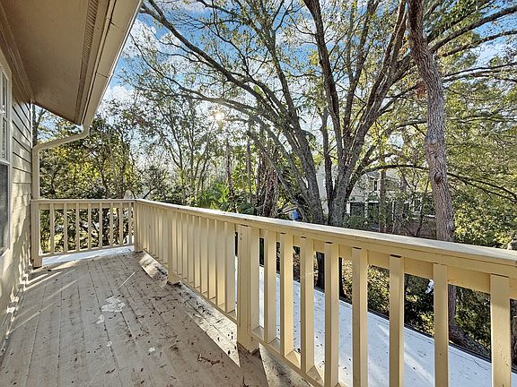 5th image of 9036 Lake Place Ln #1