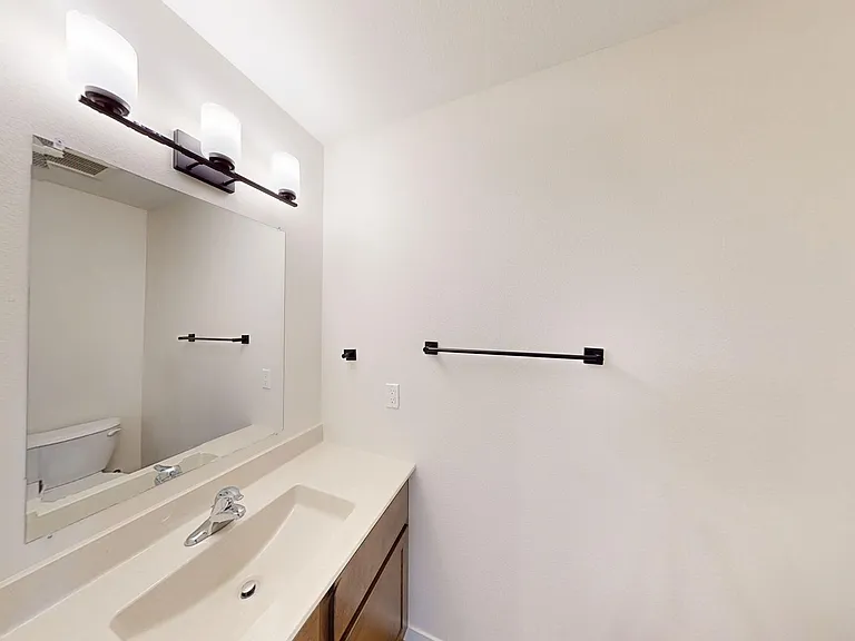 Pinnacle Townhomes — Photo 33