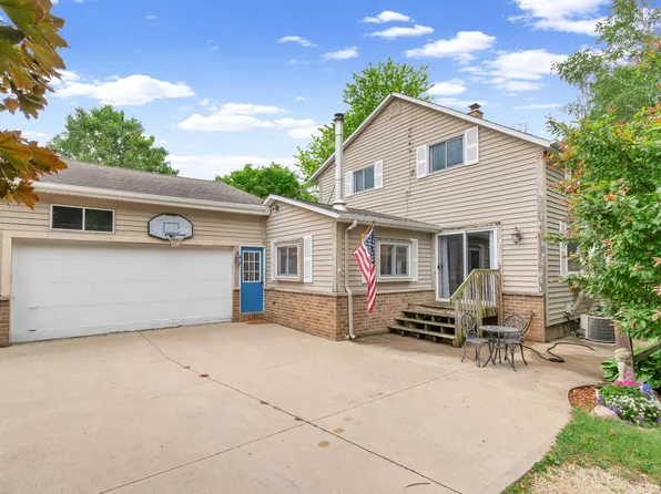 W3355 Lower Hebron ROAD, Fort Atkinson, WI 53538