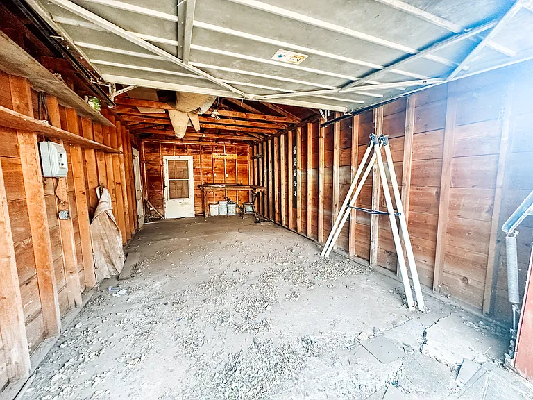 3207 Amherst St — Photo 9