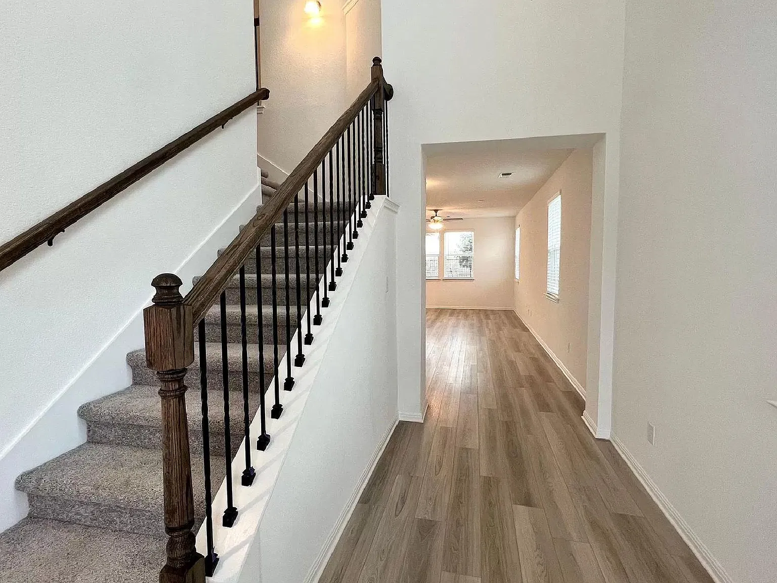 4 bed, 2.5 bath, 2350 sqft, $2,250 — Photo 2