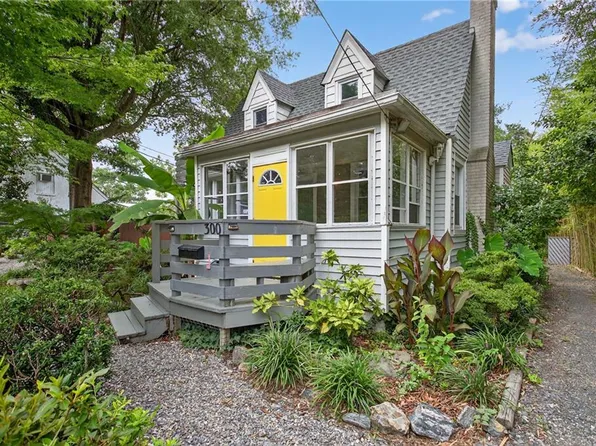 300 Richmond Dr, Hampton, VA 23664