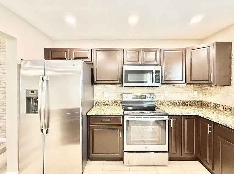 3824 Exeter Ln #1 — Photo 7