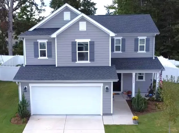 2238 Crestwood Ridge Dr, Durham, NC 27704