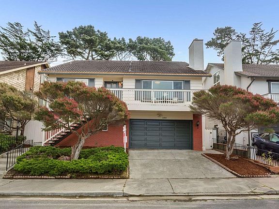 2nd image of 2285 Wexford Ave