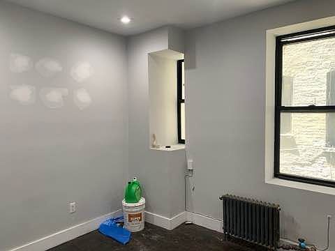 2nd image of 326 E 117th St APT 5