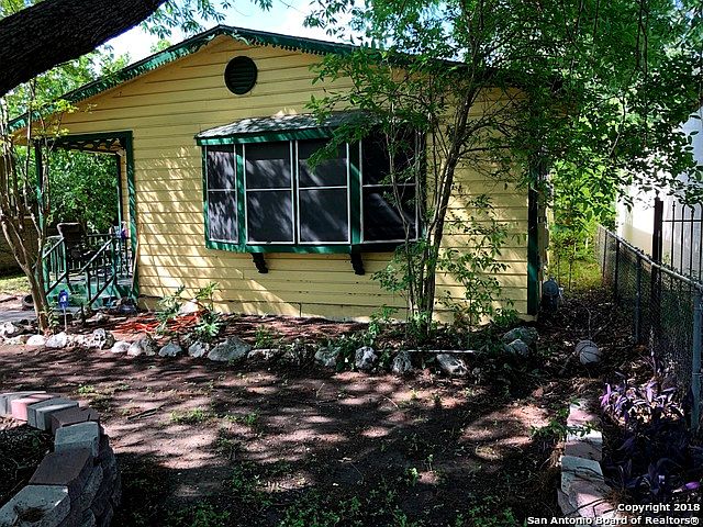 2nd image of 727 Ware Blvd