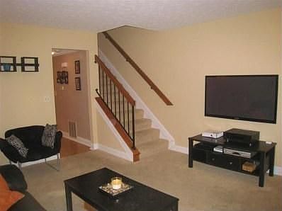 4th image of 4313 Frontenac Dr
