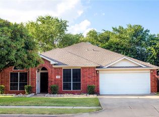 1616 Wintercrest Rd, Grand Prairie, TX 75052