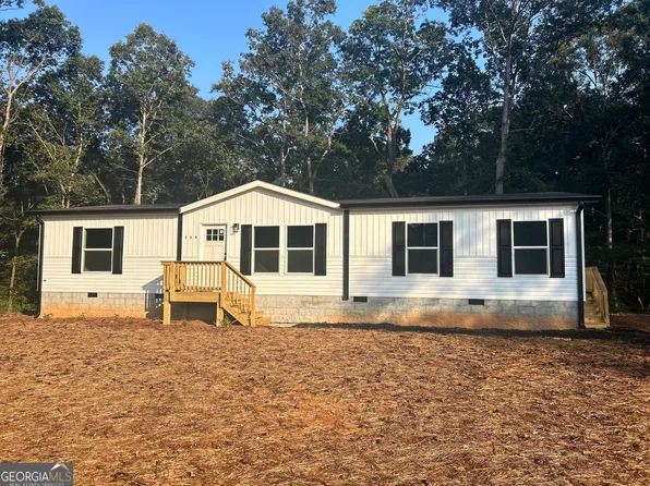 734 Nails Creek Xing, Royston, GA 30662